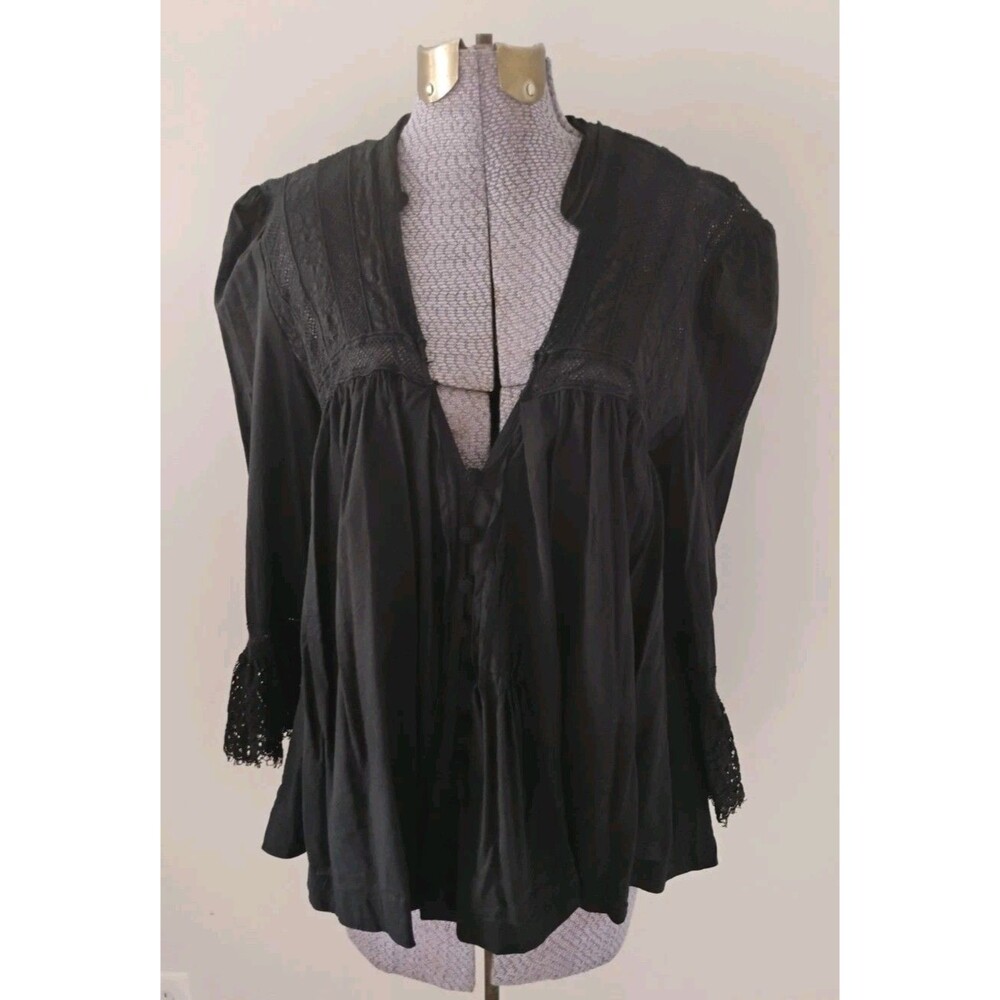 Free People Esme Lace Trim Top Blouse Boho Crochet Button Fairy Goth Gypsy M EUC